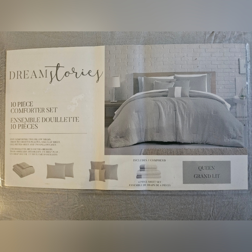 DREAMstories Comforter